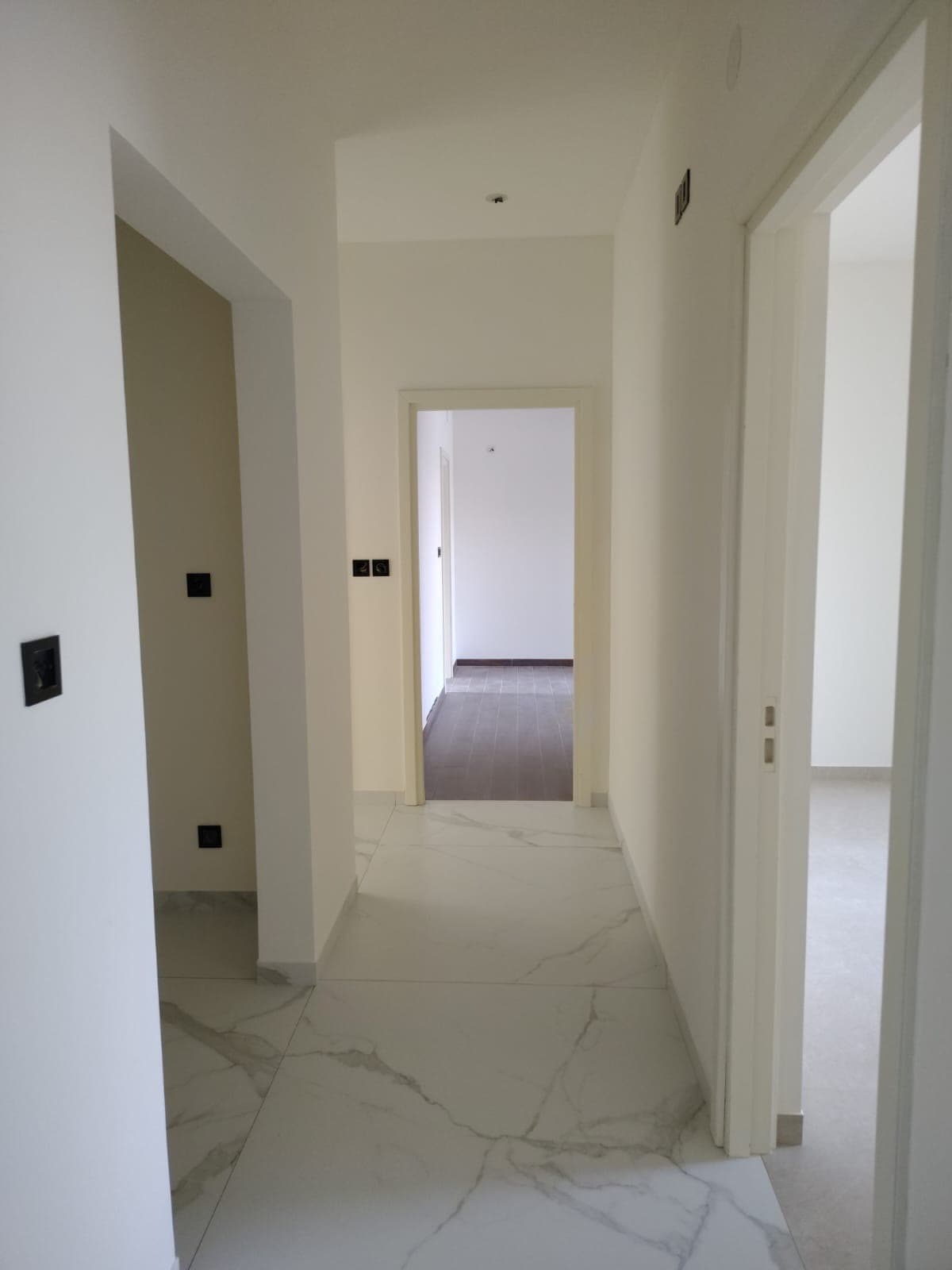 3BHk